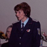 Elke Thoms. (Foto: Jörg Levermann) Elke Thoms, Wehrleiterin der Freiwilligen Feuerwehr Eichwalde, gibt einen Überblick über die Arbeit im Jahr 2010. (Foto: Jörg Levermann)