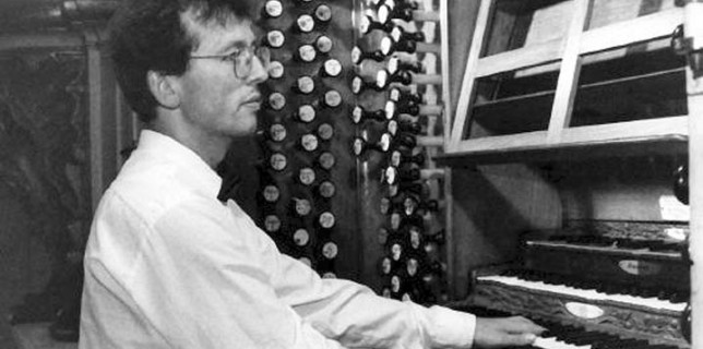 Wieland Meinhold an der Orgel. (Foto: privat)