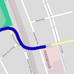 Skizze des möglichen Verlaufs der Brücke an der Friedenstraße (Karte: Open Streetmap, Creative Commons BY-SA 2.0) Skizze des möglichen Verlaufs der Brücke an der Friedenstraße (Karte: Open Streetmap, Creative Commons BY-SA 2.0)