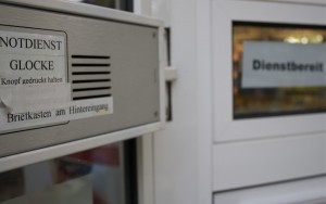 Morgen Nachmittag bleiben die Apotheken in Eichwalde, Zeuthen und Schulzendorf geschlossen. (Foto: Jörg Levermann) Morgen Nachmittag bleiben die Apotheken in Eichwalde, Zeuthen und Schulzendorf geschlossen. (Foto: Jörg Levermann)