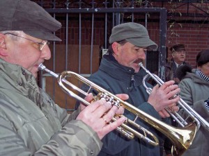Trompeter des Eichwalder Blasorchesters. (Foto: jl)
