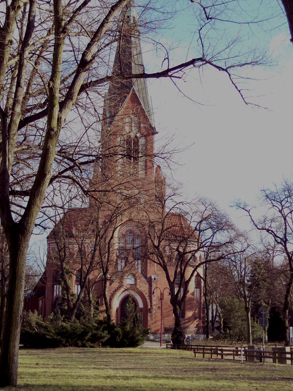 Evangelische Kirche am Händelplatz. (Foto: jl)