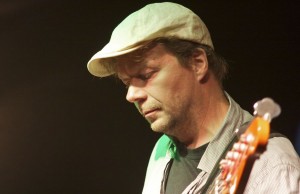 Stephan, Bassist der Moan Brothers. (Foto: Jörg Levermann)