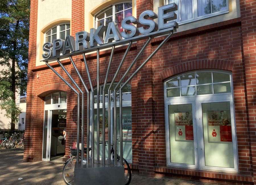 Geschäftsstelle der Mittelbrandenburgischen Sparkasse. in Eichwalde (Foto: Jörg Levermann)